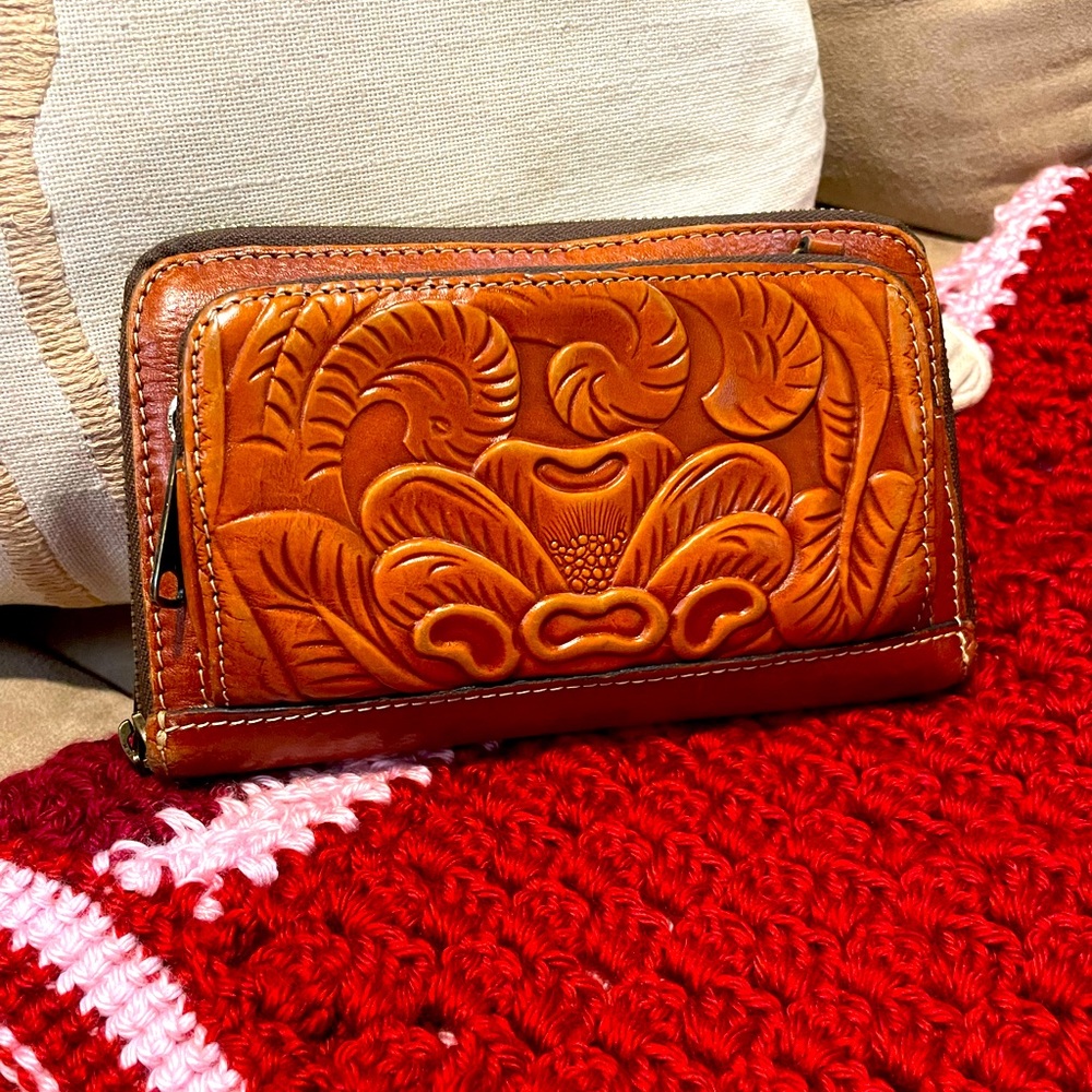 Patricia Nash wallet